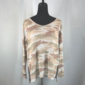 American Eagle Outfitters Beige Camouflage Sweatshirt